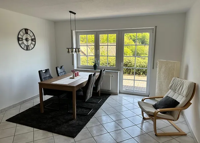 Eifel-ring Apartment *